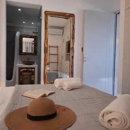 Janakos Luxury Lägenhet *