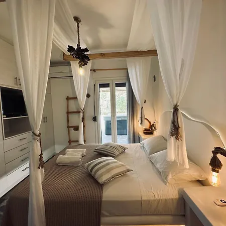 Janakos Luxury דירה *